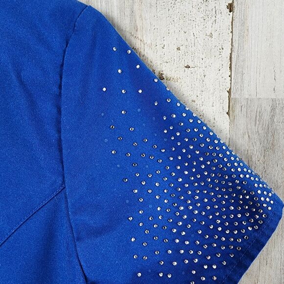 Butter Soft Embellished Scrub Top Blue Size Small - Picture 9 of 10